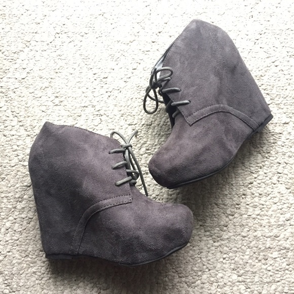 Grey suede wedge booties -- size 6