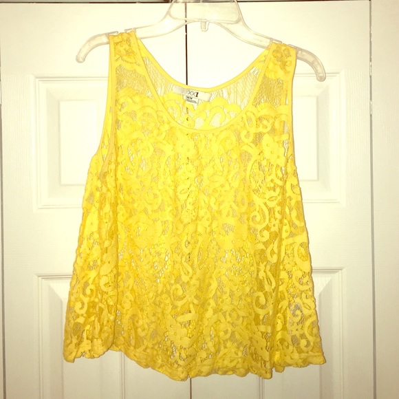 Forever 21 yellow lacey crop top