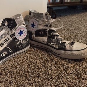 Newspaper print converse