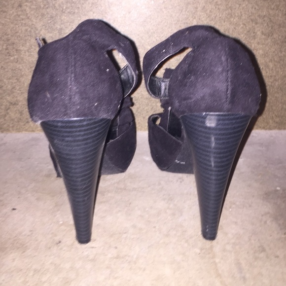 Black Madden Girl heels - Picture 3 of 3