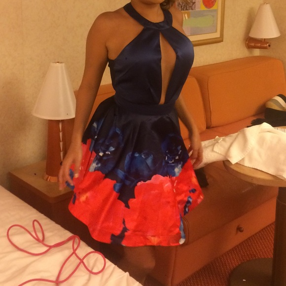 Dresses & Skirts - Colorful dress- perfect for every occasion