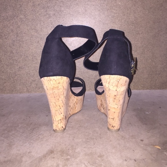 Adorable black wedges with cork bottom. ❤️ - Picture 2 of 3