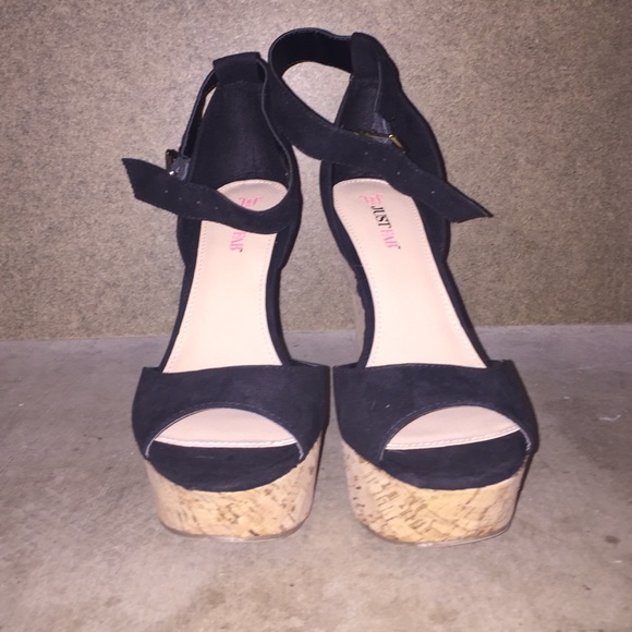 Adorable black wedges with cork bottom. ❤️ - Picture 3 of 3
