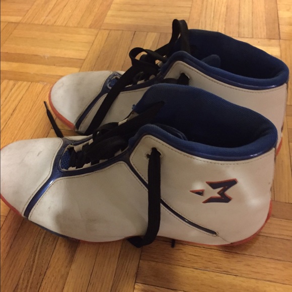 Starbury white blue and orange men's sneakers