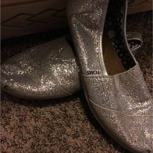 Toms - silver glitter Holding until Thursday!!!