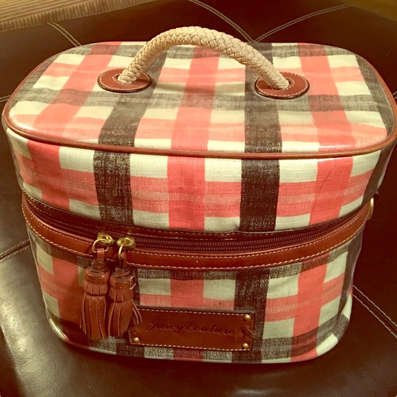 Juicy Couture Cosmetic case