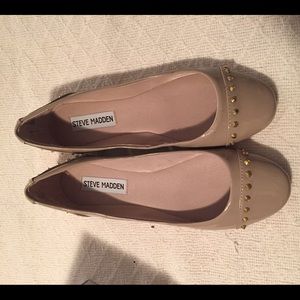 Steve Madden Blush Patent Leather Studded Flats