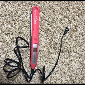 Hair straightener