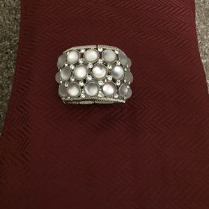 Silver stretch bracelet