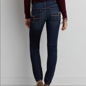 NWOT American Eagle skinny jeans