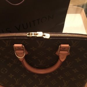 "SOLD" Auth Louis Vuitton Add'l pictures Alma