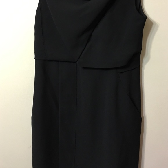 Sold in bundle.      Draped Crepe Randezvous - Picture 4 of 4
