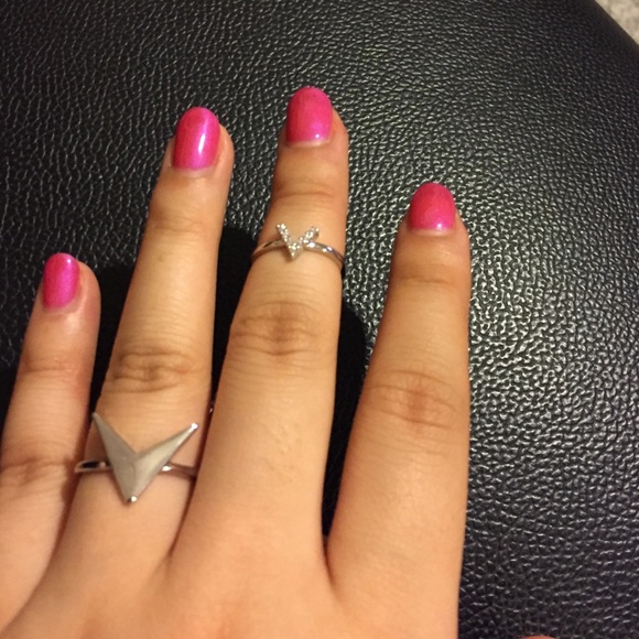 connected ring - Picture 2 of 3