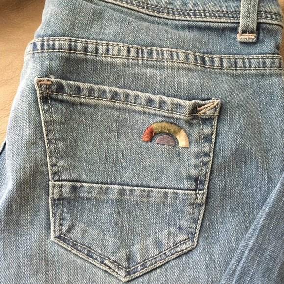 Young&Faded Jeans - Picture 2 of 4