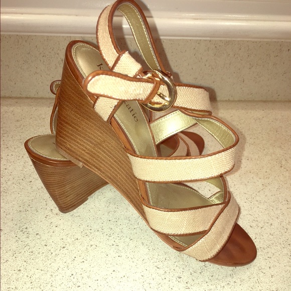 Kelly & Katy strappy wedge Sz-9