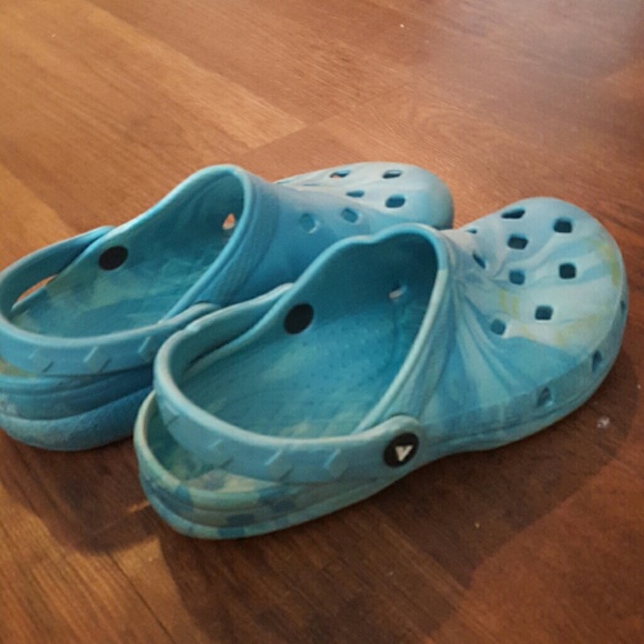 Nursing  shoes