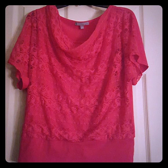 Short sleeve, with lace overlay.