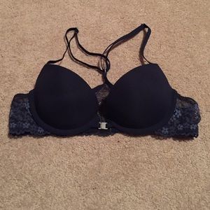 NWOT Gilly Hicks Bra