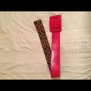 Red Betsey Johnson accent belt