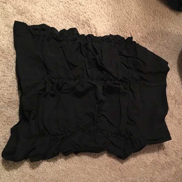Stretchy pencil skirt