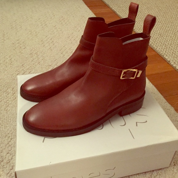 Topshop Shoes - Topshop 'Angelo' Ankle Boot (Women)