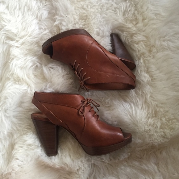 Madewell leather heeled sandals