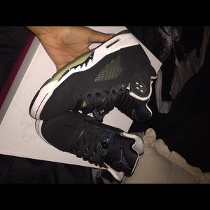 Air Jordan 5 size 4.5y