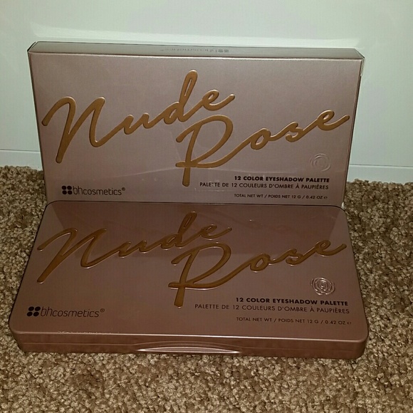 Nude rose eyeshadow palette