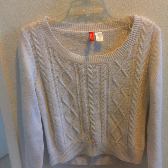 Cable knit sweater