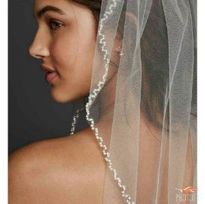 Tier Veil with Complimentary Blusher