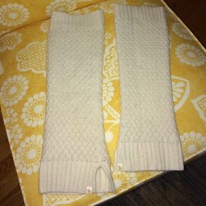 Abercrombie Cream Wool/Angola Leg Warmers