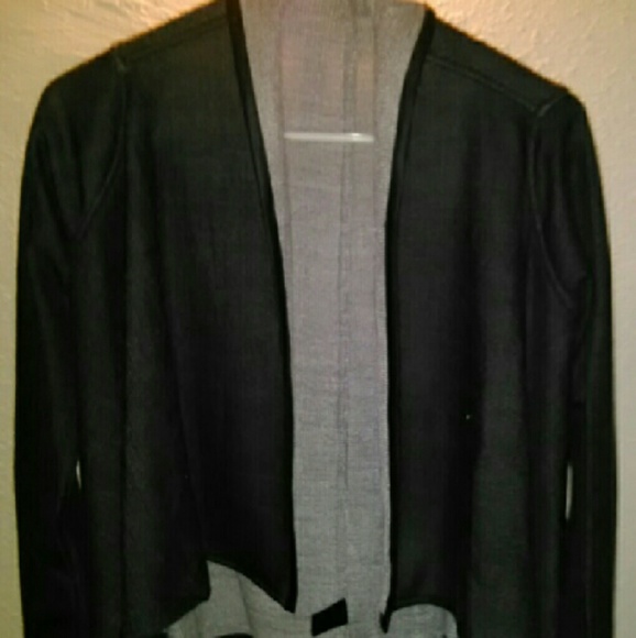 Ark & CO.  Charcoal Black Blazer - Picture 3 of 3