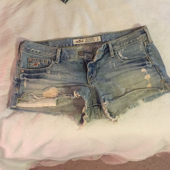 Hollister jean shorts