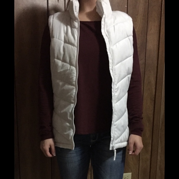 White puffer vest