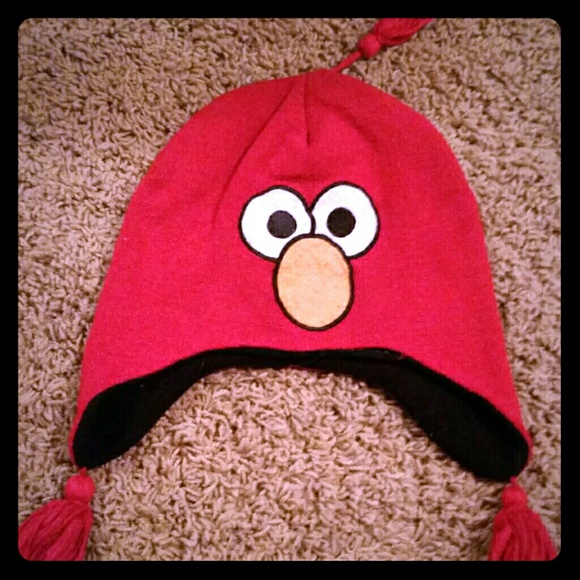 ~Elmo Winter Hat~ - Picture 1 of 2