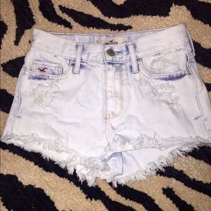 Hollister high waisted shorts