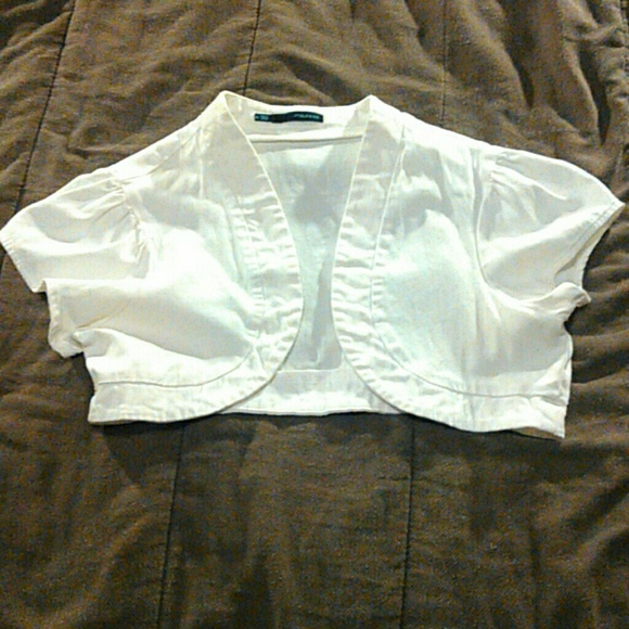 White cap-sleeve bolero