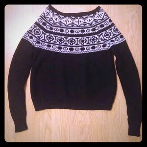 American Eagle Long sleeved sweater