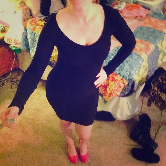 BCBG textured long sleeve mini dress