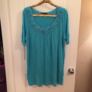 BCBG tunic