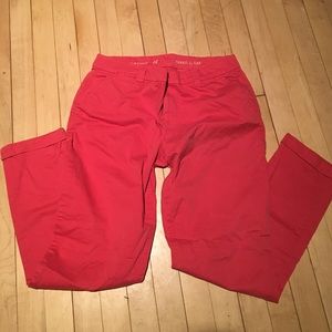 Gap khaki capris