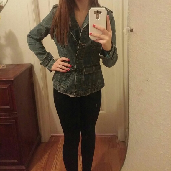 Jean jacket - Picture 2 of 2