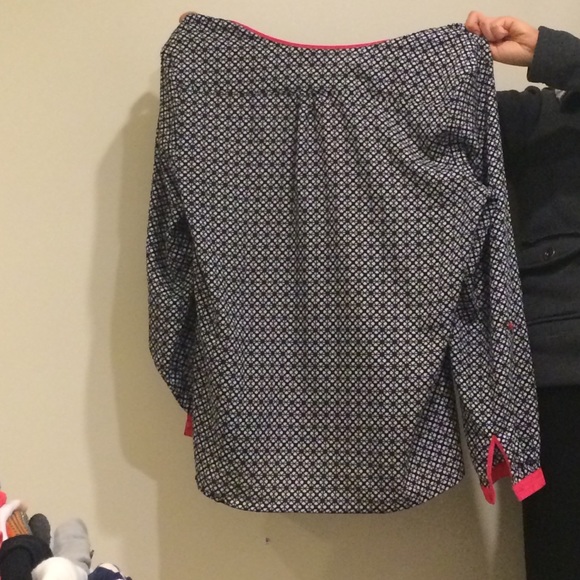 Blouse - Picture 2 of 2