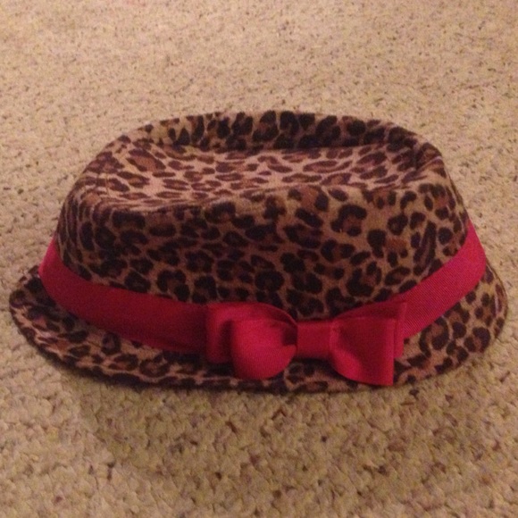 Fedora - Picture 4 of 4