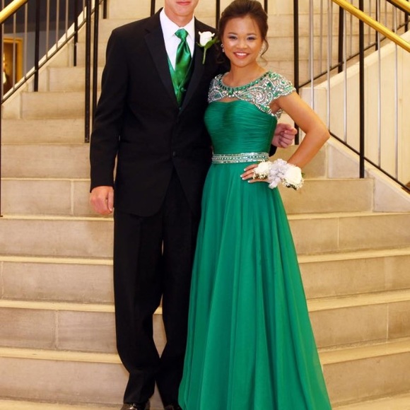 Sherri Hill dress #11181 size 0 Emerald Green