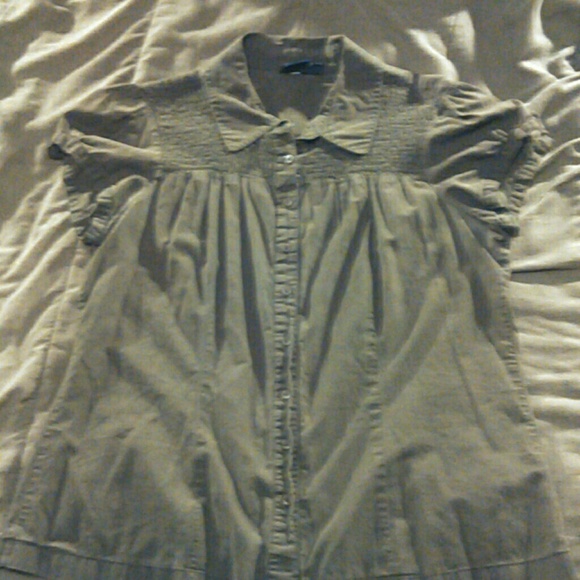 Short-Sleeve Collared Button-Down