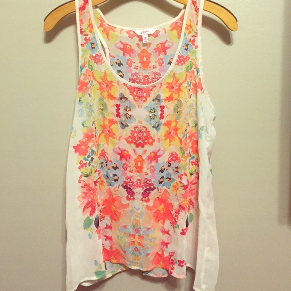 Adorable layering tank!
