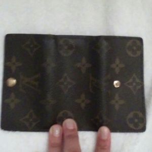 Louis Vuitton Key holder