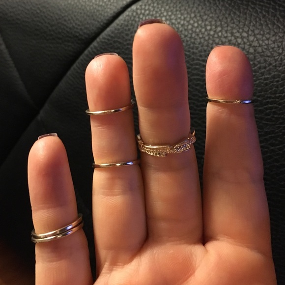 5 Pack Rings - Picture 2 of 2