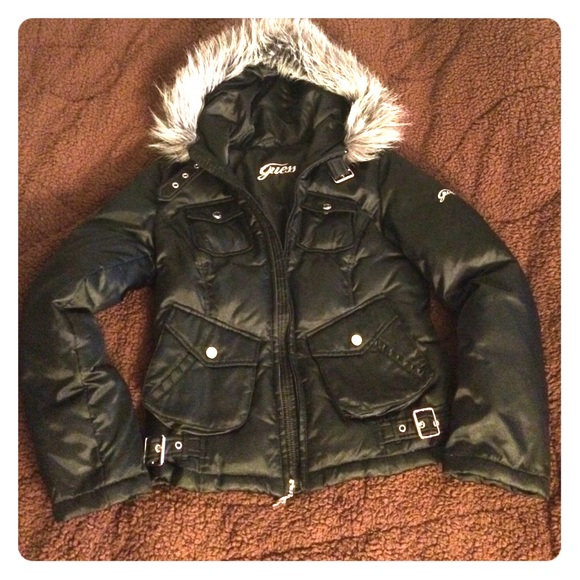 Guess winter jacket - Picture 1 of 4